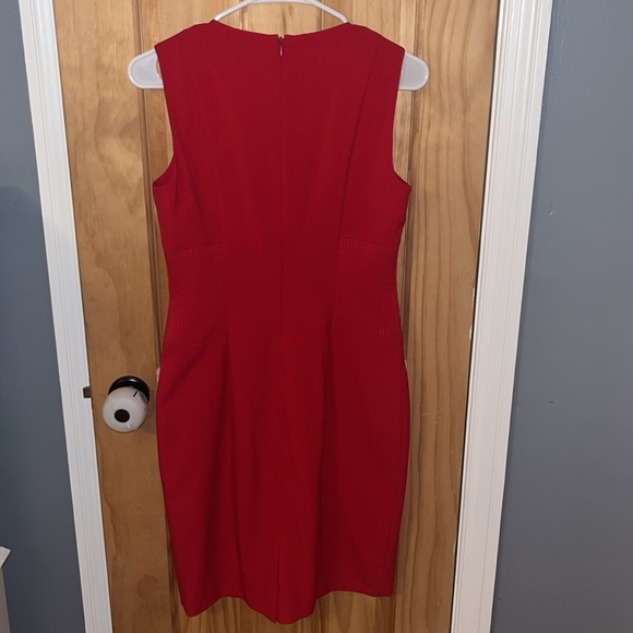 Size 4 Red Calvin Klein dress - Picture 3 of 3